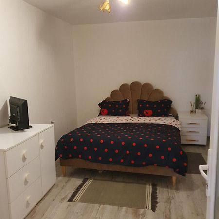 Ayana Central House ออราแด ภายนอก รูปภาพ