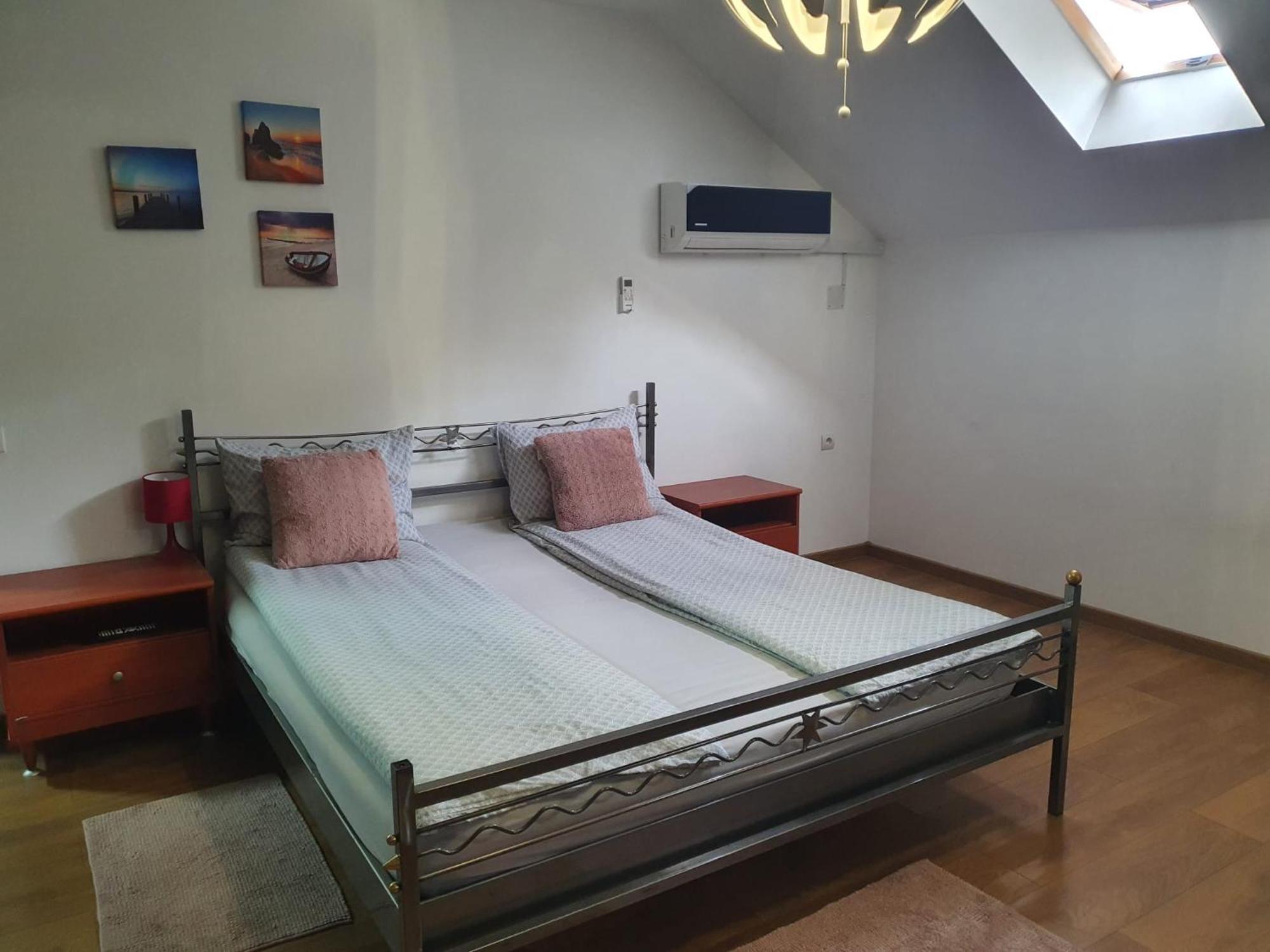 Ayana Central House ออราแด ภายนอก รูปภาพ